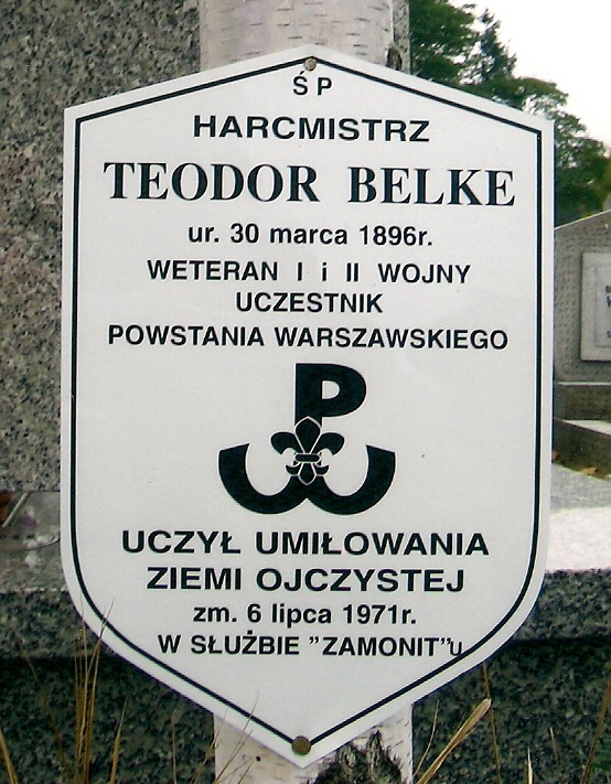 nagrobekbelkego0001