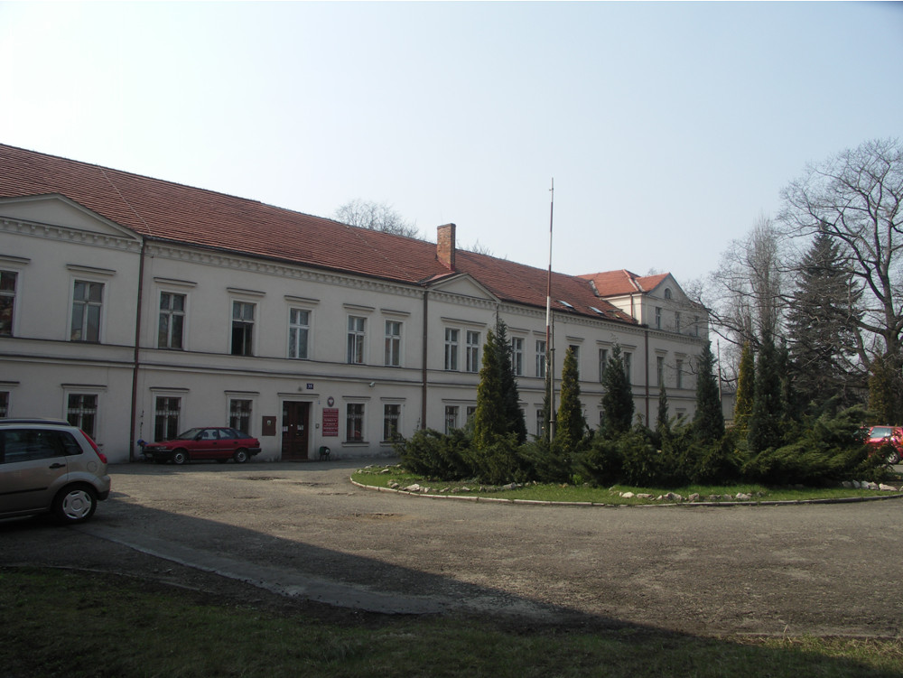 Pałac w Tarnowskich Górach - foto Edward Wieczorek karluszowiec